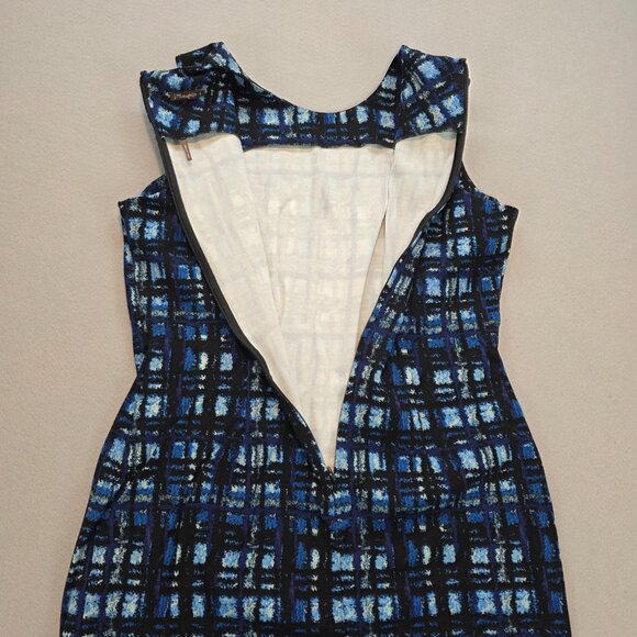 J. McLaughlin Blue Black Abstract Plaid Print Scuba Sheath Dress Preppy sz Lg - Picture 3 of 10